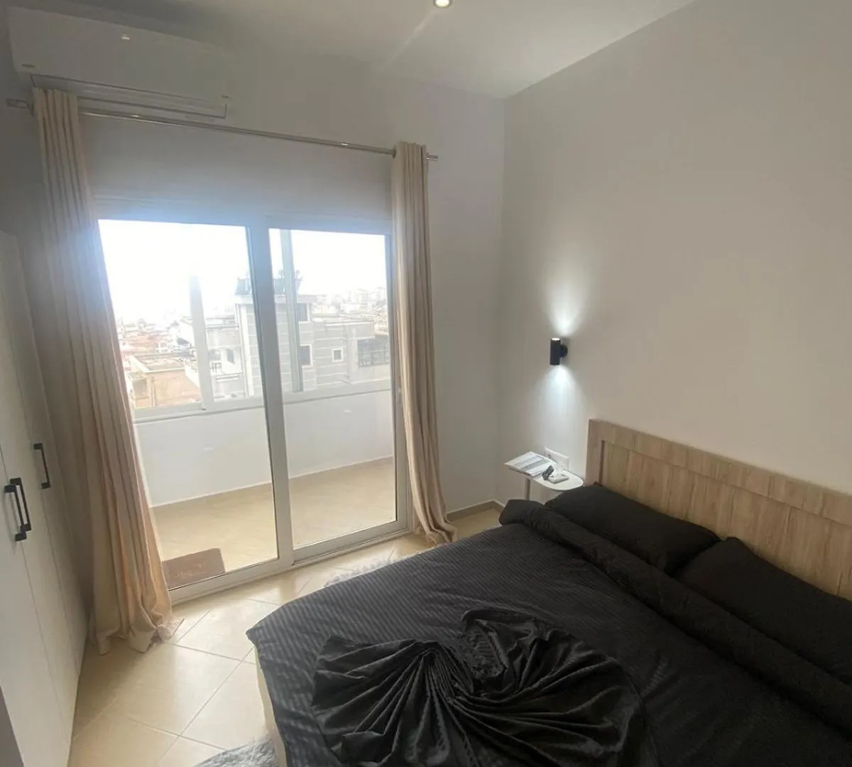 Jame'S Apartment Sarande