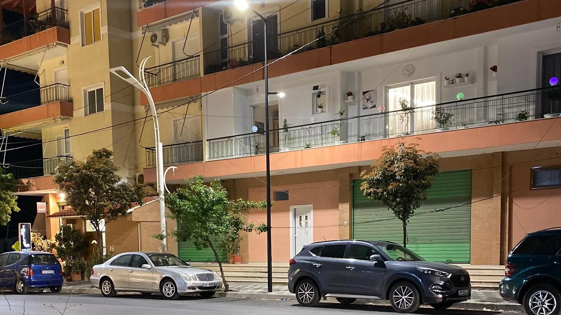Jame'S Apartment Sarande